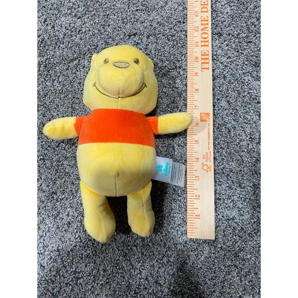 Disney Plush Winnie the Pooh Unisex Small Yellow Excellent Classic Red Shirt